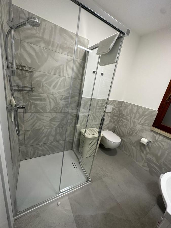 Cavour Apartment Center Bardolino Exteriör bild