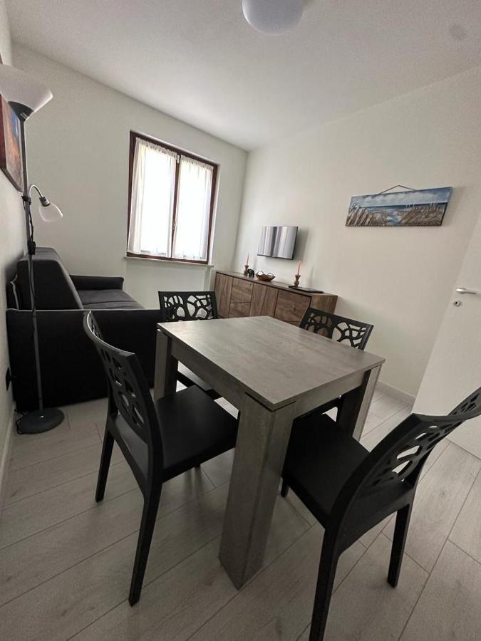 Cavour Apartment Center Bardolino Exteriör bild